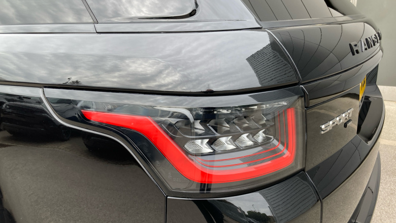 Land Rover Range Rover Sport 3.0 D250 HSE Silver 5dr Auto [7 Seat] Diesel Estate